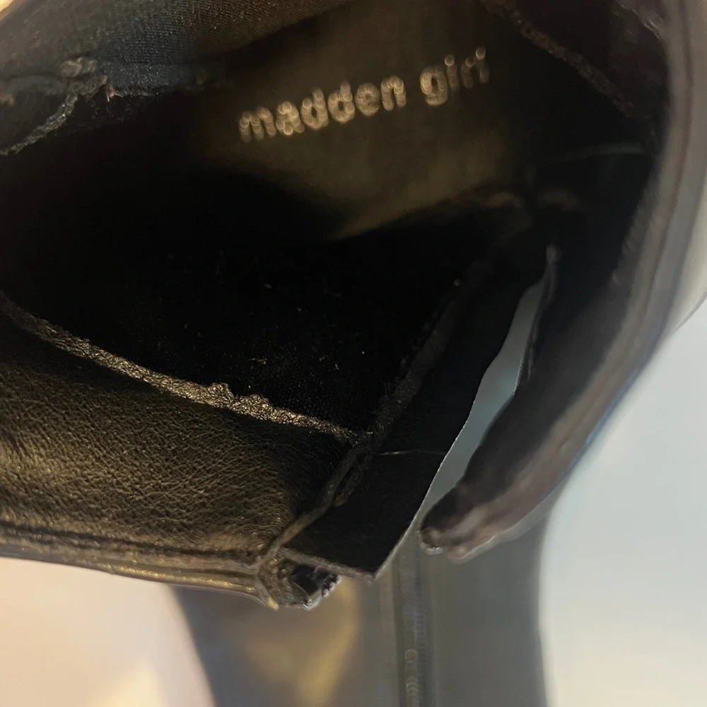 NEW Madden Girl By Steve Madden Black Platform Granite Lugg Boots Size 7.5